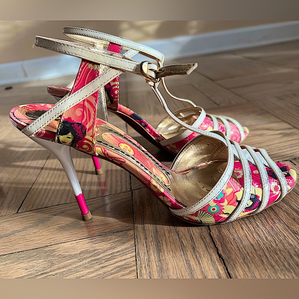 Jonathan Kelsey Delphine sandals 39.5